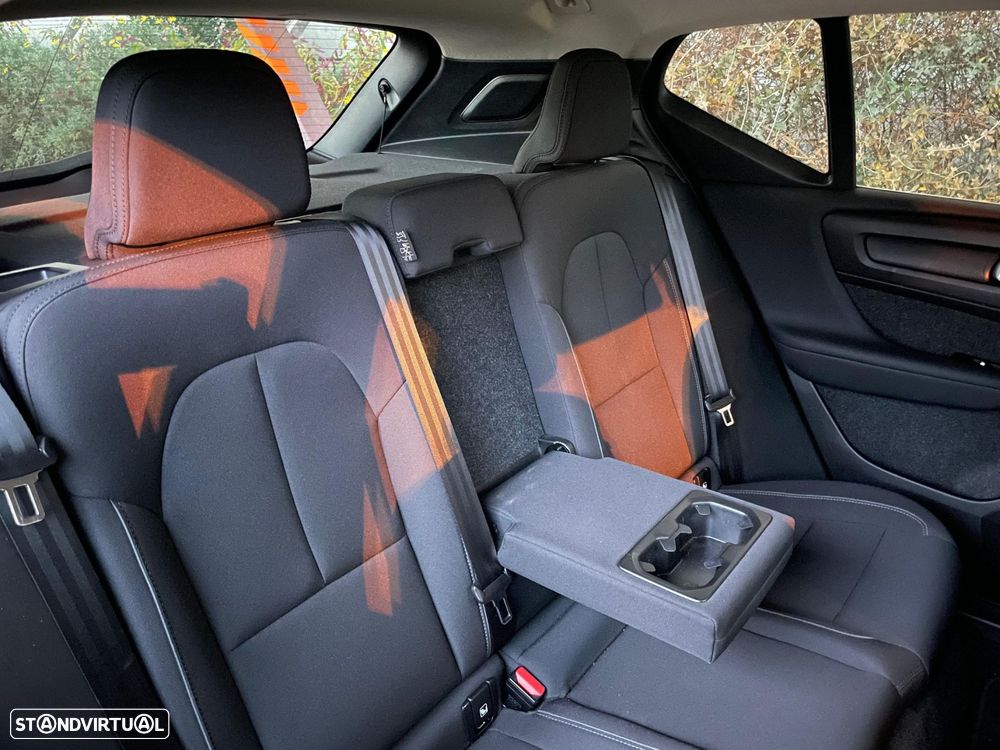 Volvo XC 40 1.5 T4 PHEV Essential - 10