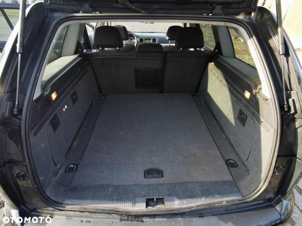 Opel Vectra 1.9 CDTI Elegance - 24