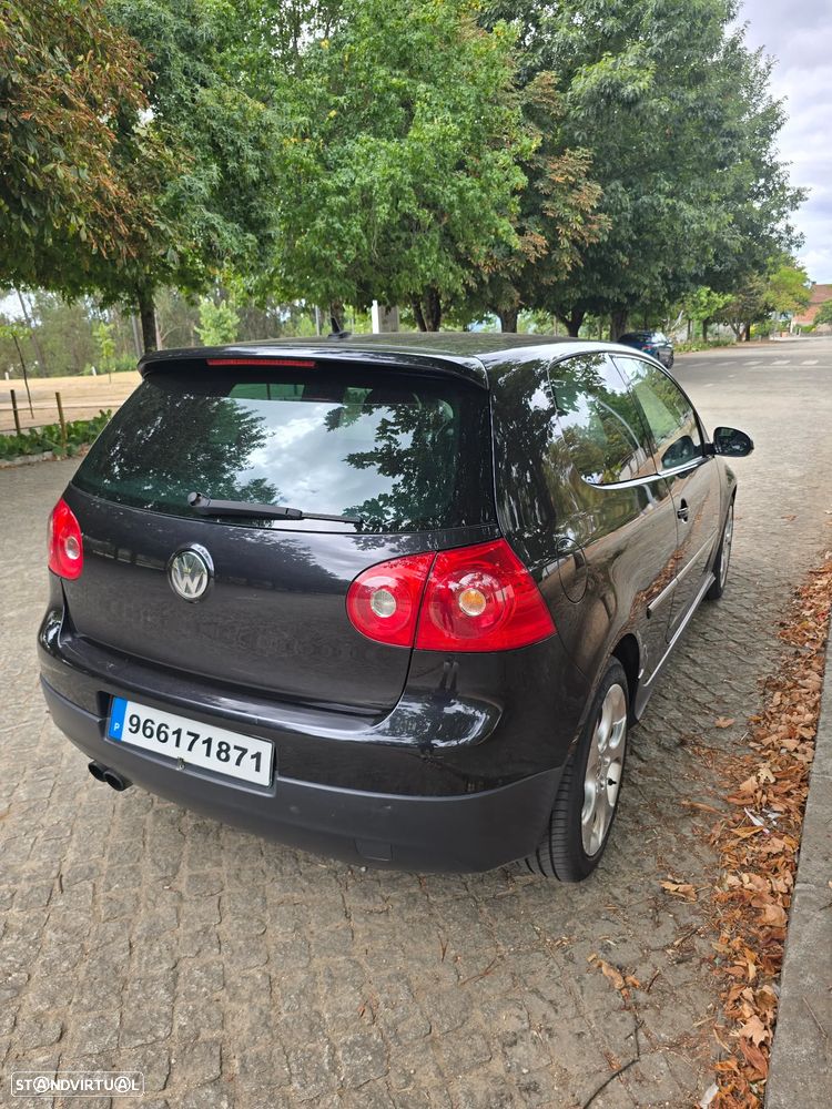VW Golf 2.0 GTi - 8