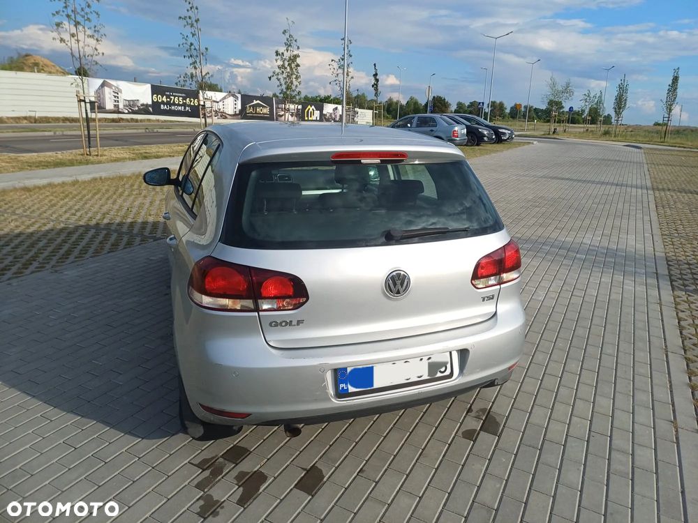 Volkswagen Golf 1.2 TSI Highline - 2