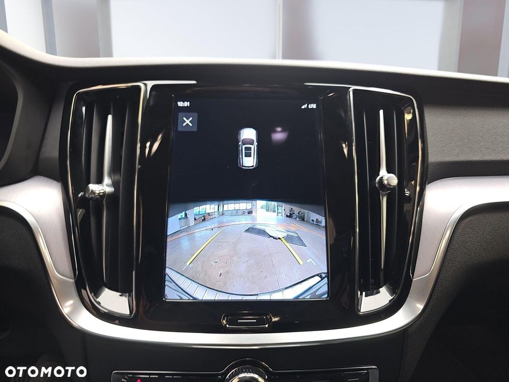 Volvo V60 B4 B Core - 17