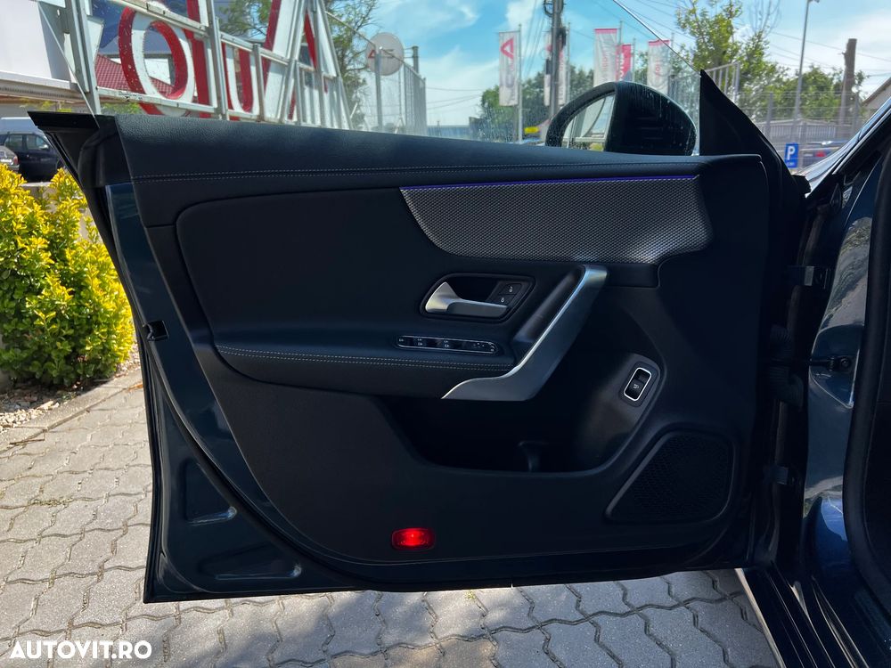 Mercedes-Benz CLA 200 d Coupe Aut. - 35