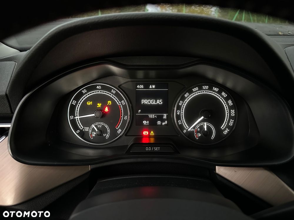 Skoda Kamiq 1.0 TSI Style - 30