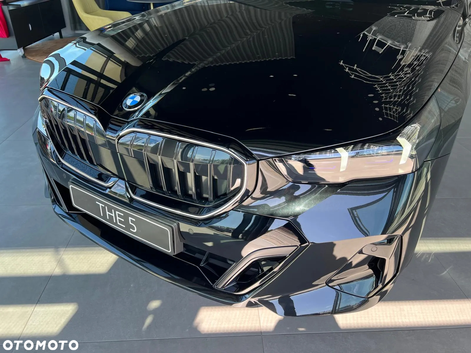 BMW Seria 5 520d xDrive mHEV - 11