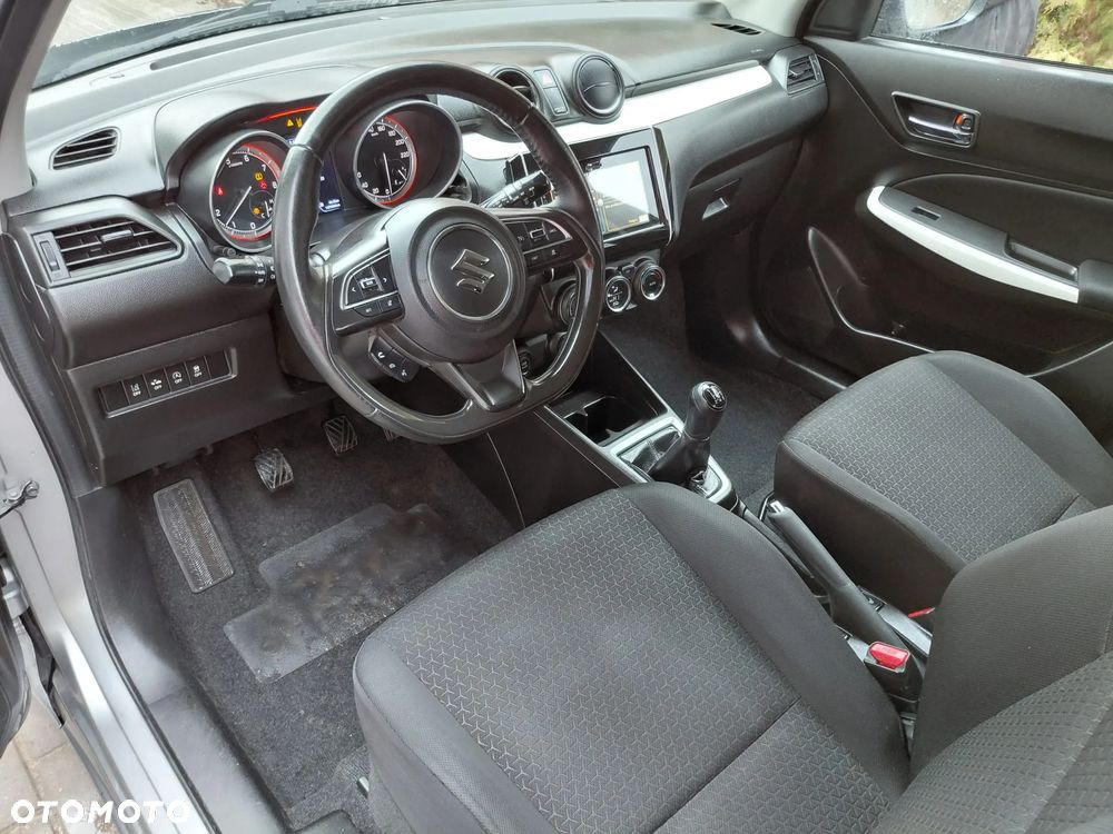 Suzuki Swift - 20