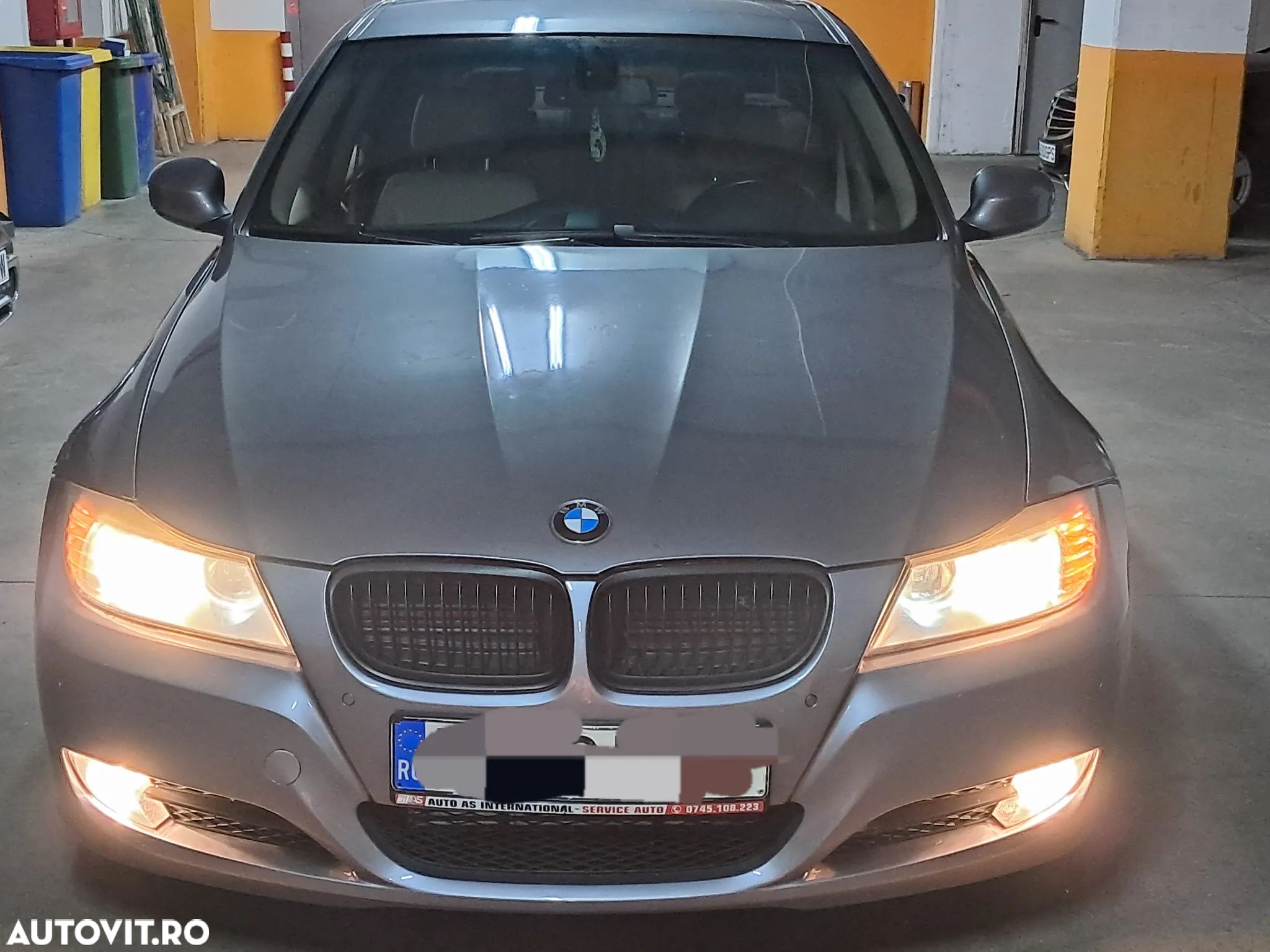 BMW Seria 3 318d - 1