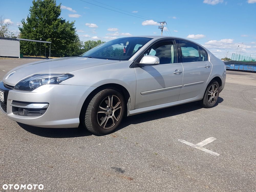 Renault Laguna - 1
