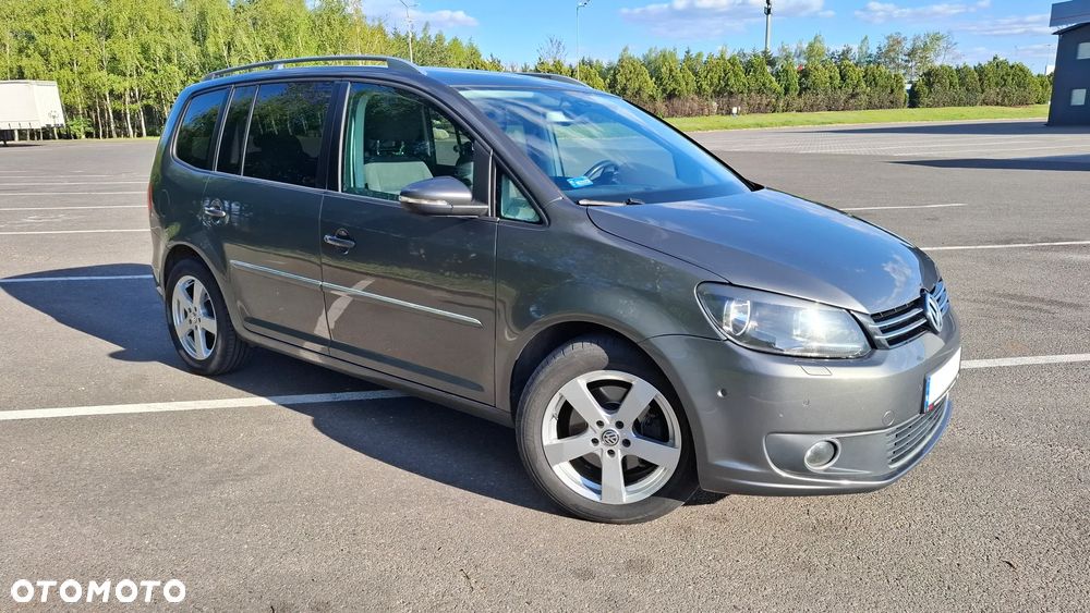 Volkswagen Touran 2.0 TDI DPF DSG Highline - 2