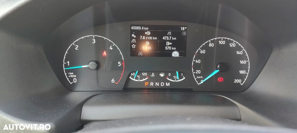 Ford Tourneo Custom Bus 320 2.0 EcoBlue 185 CP L1H1 Active Aut. - 23