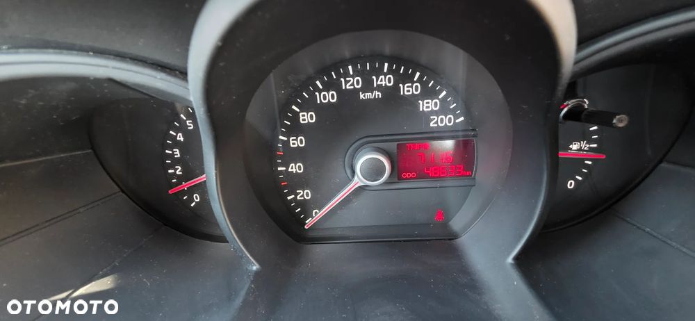 Kia Picanto - 24