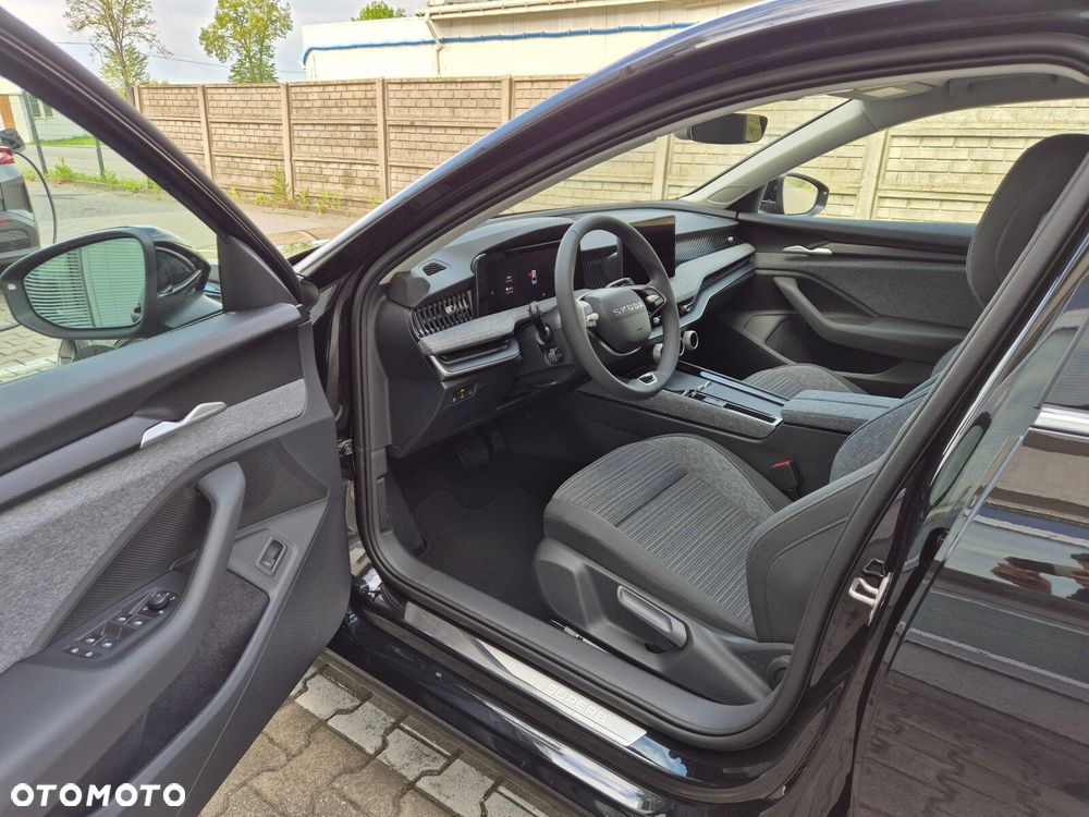 Skoda Superb - 11