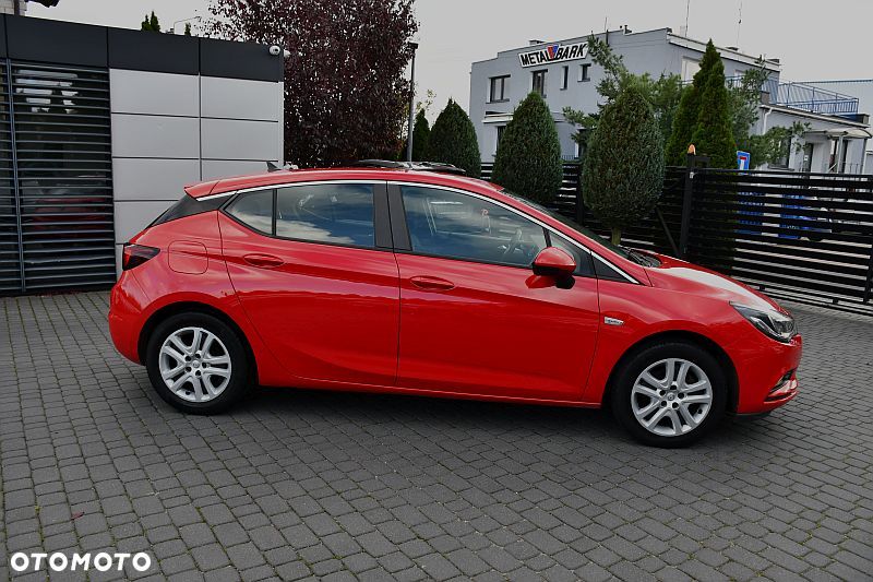 Opel Astra 1.4 Turbo Innovation - 29
