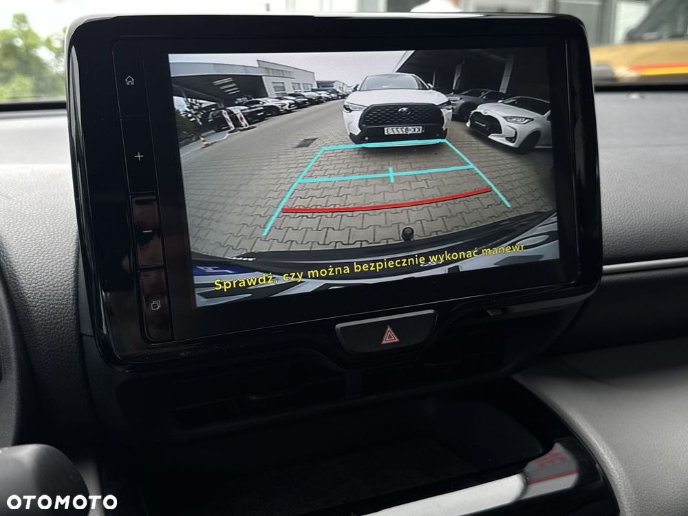 Toyota Yaris Cross Hybrid 1.5 Comfort - 23