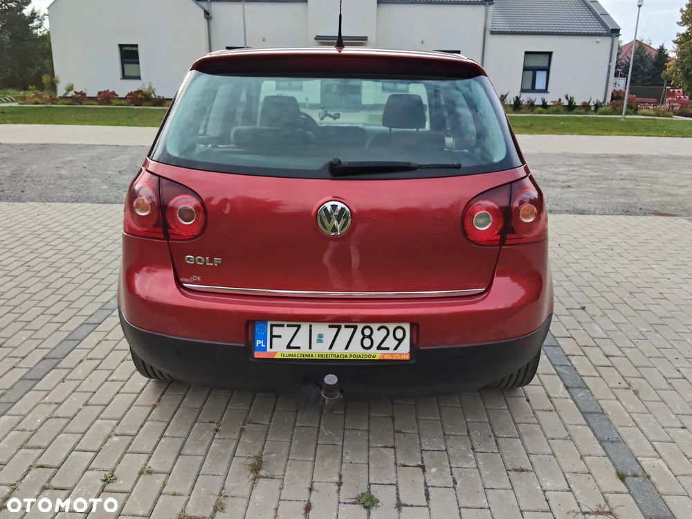 Volkswagen Golf - 8