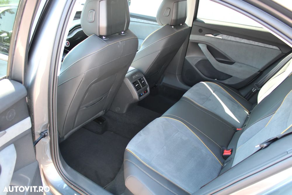 Skoda Superb ver-1-5-tsi-e--tec-dsg-selection - 26