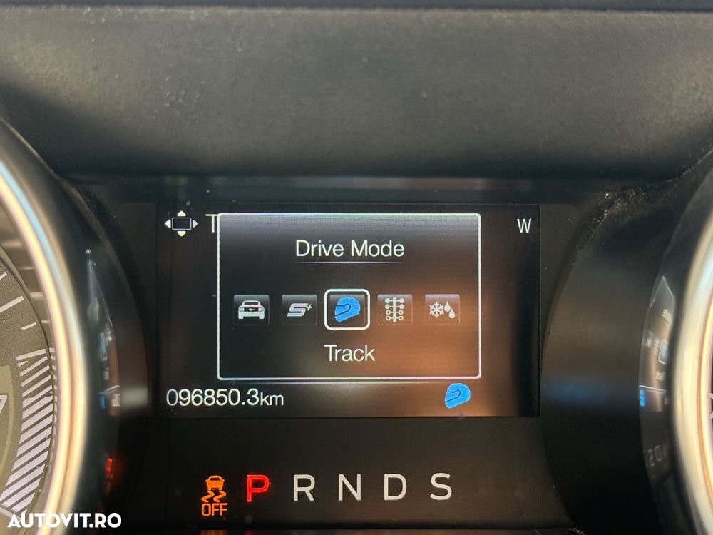 Ford Mustang Cabrio 2.3 Eco Boost - 21