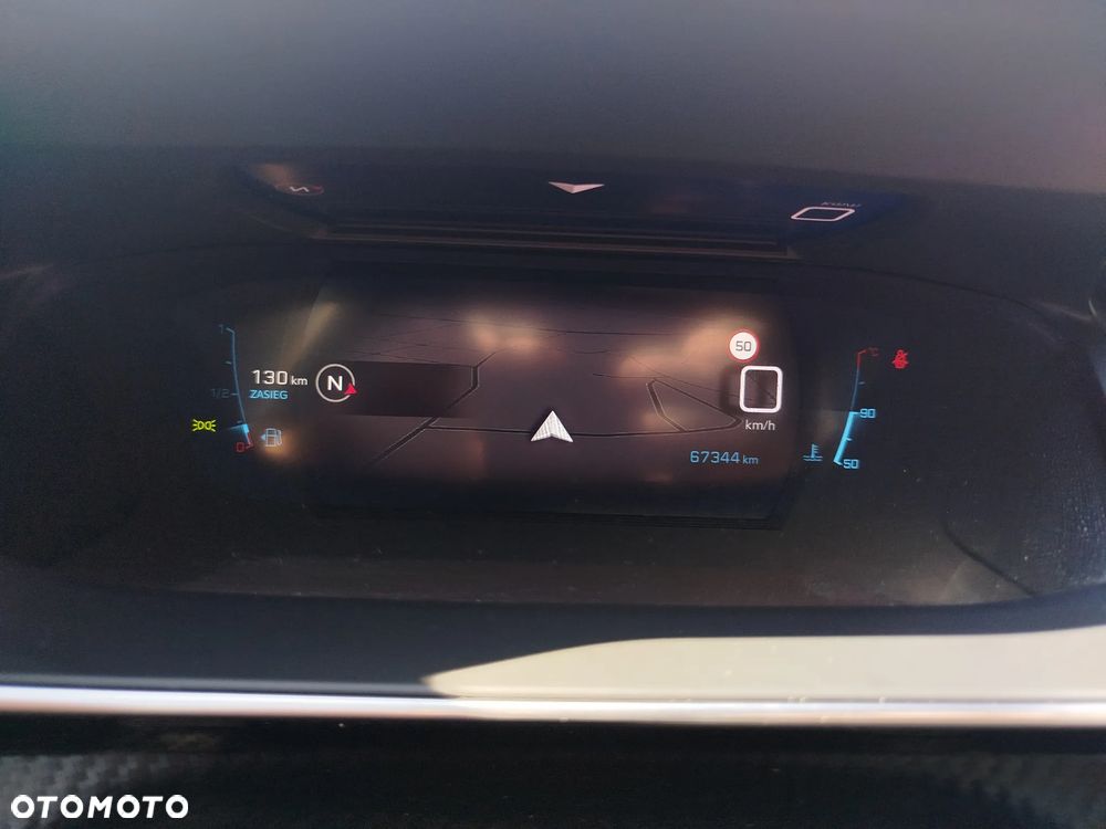 Peugeot 208 PureTech 100 GT - 16