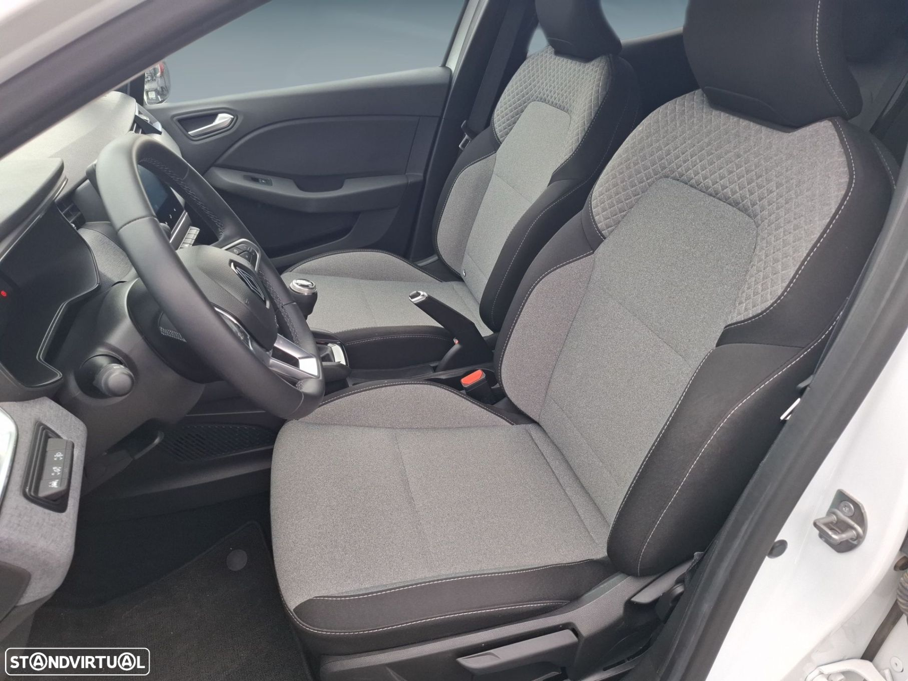 Renault Clio 1.0 TCe Limited - 10