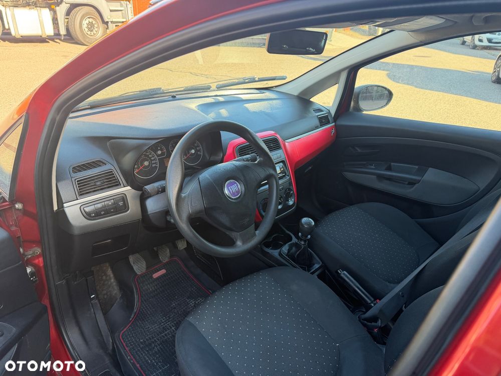 Fiat Punto 1.2 16V Dynamic - 6