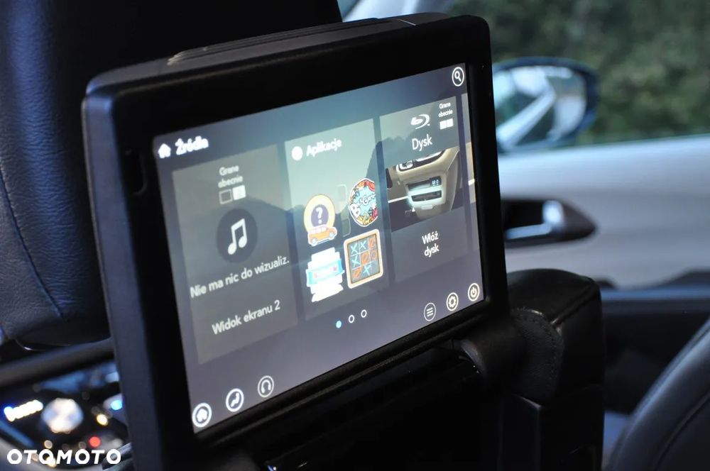 Chrysler Pacifica - 21