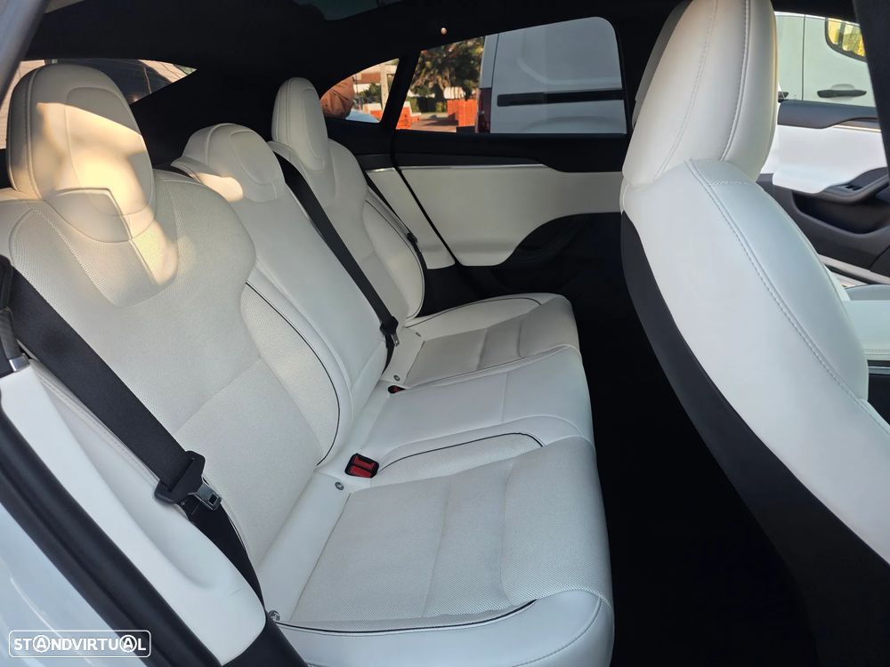 Tesla Model S Plaid AWD - 16