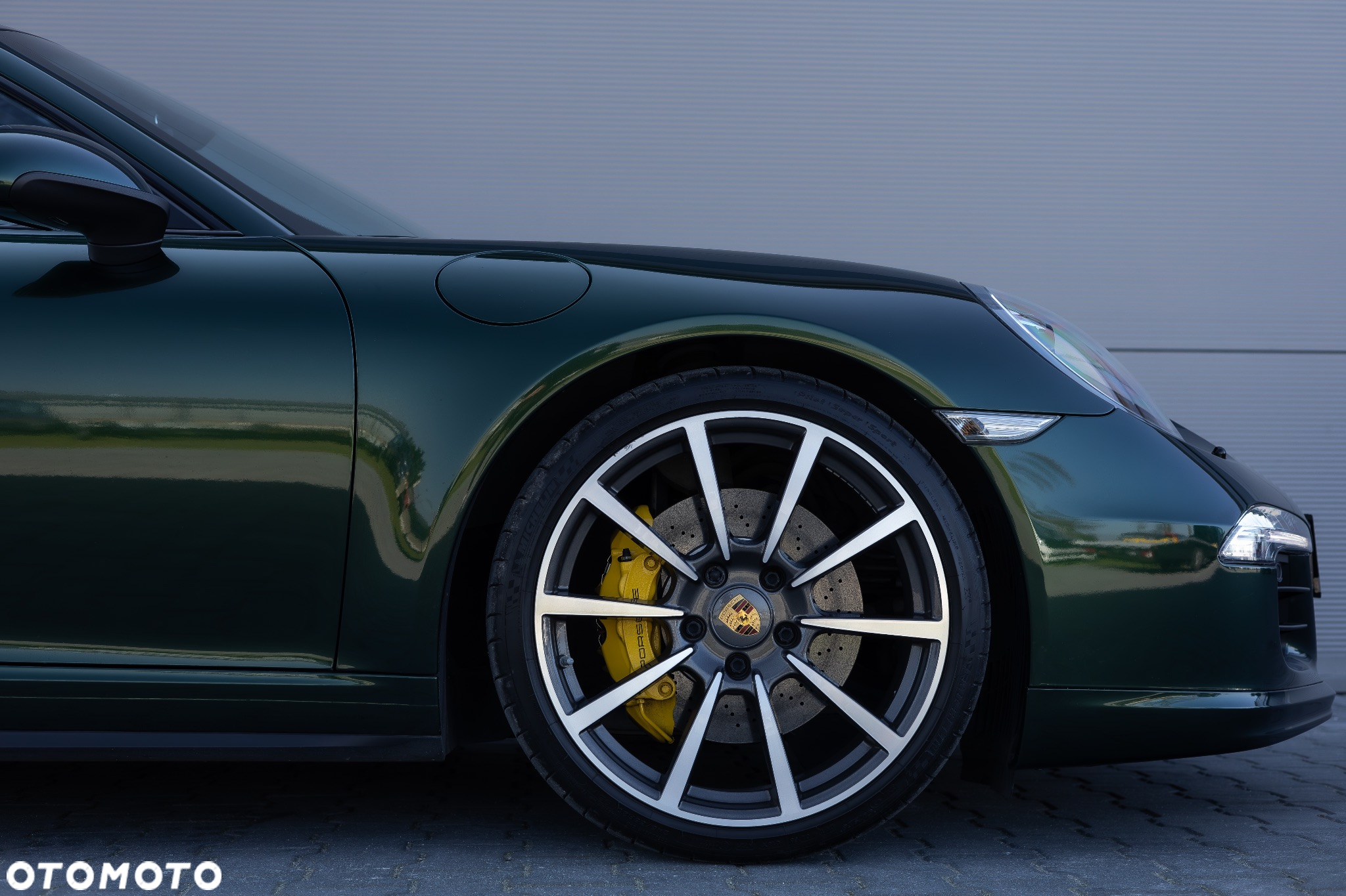 Porsche 911 Carrera 4S PDK - 18