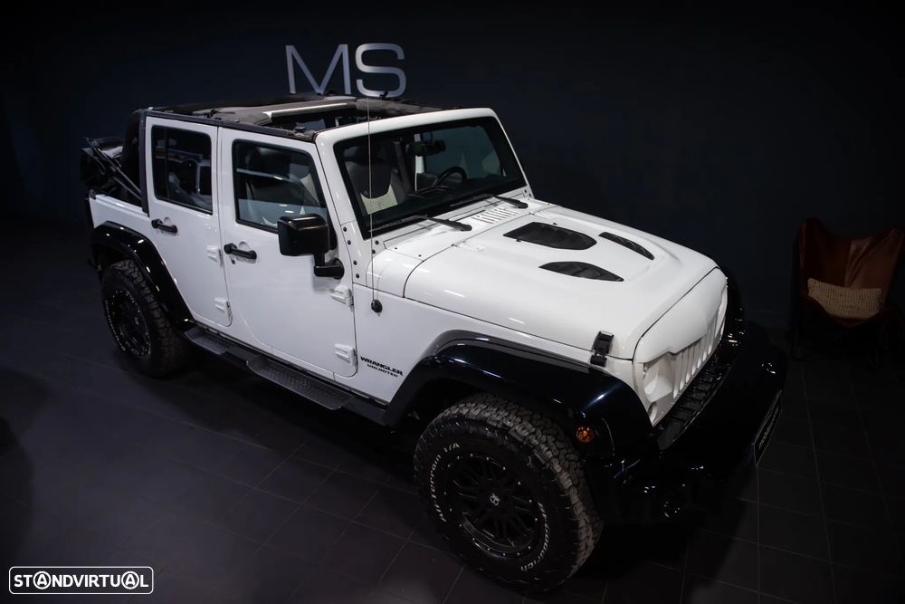 Jeep Wrangler Unlimited 2.8 CRD ATX Sahara Adventure Edition - 49