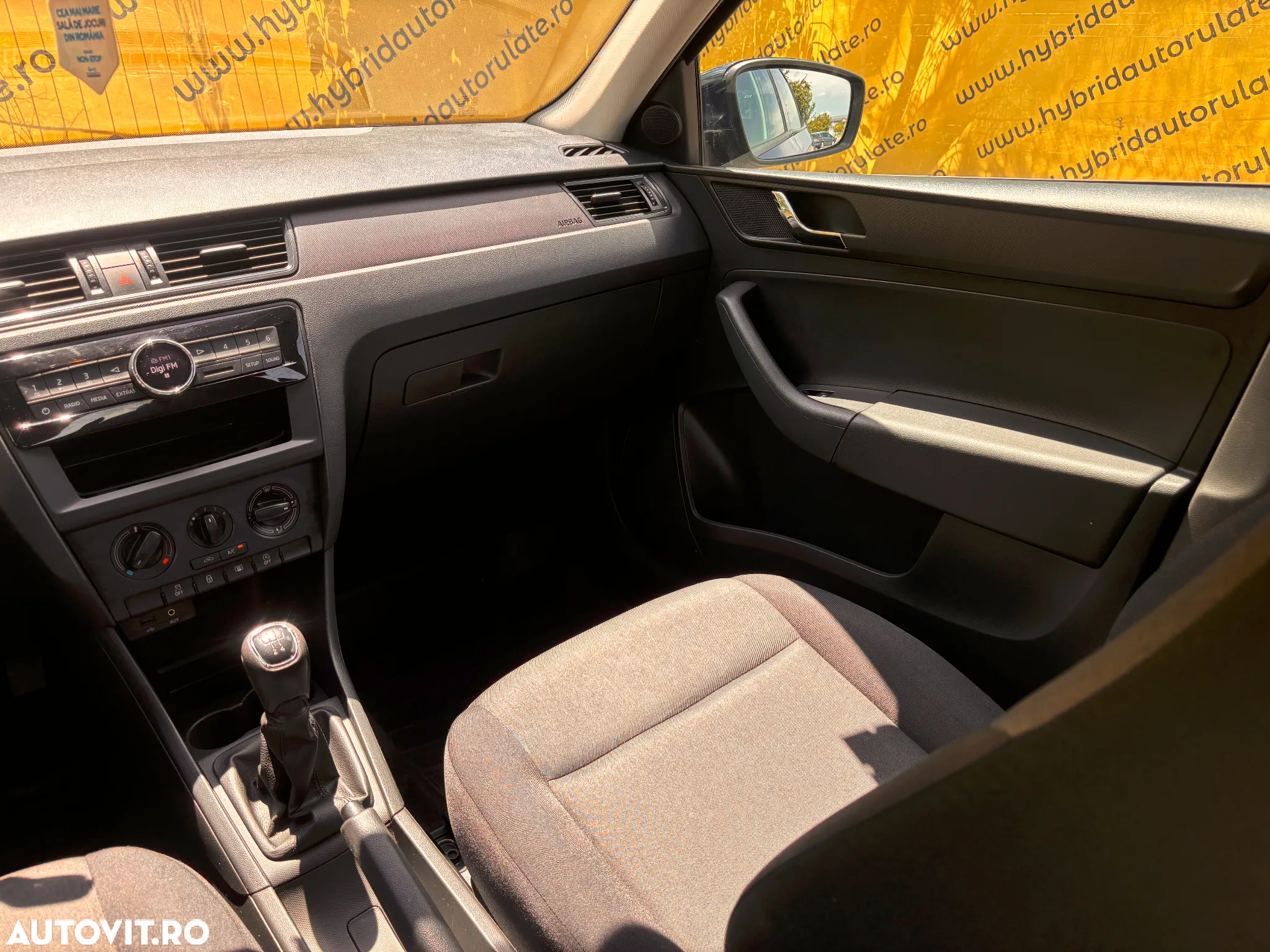 Skoda RAPID 1.6 TDI Ambition - 17