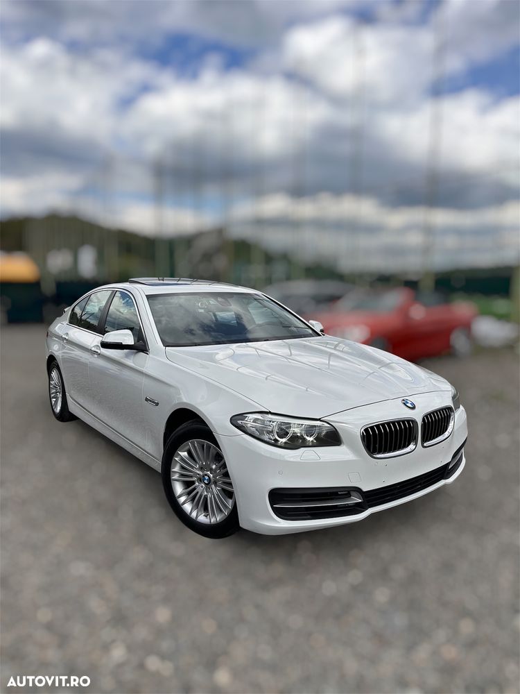 BMW Seria 5 520d xDrive Aut. Luxury Line - 2