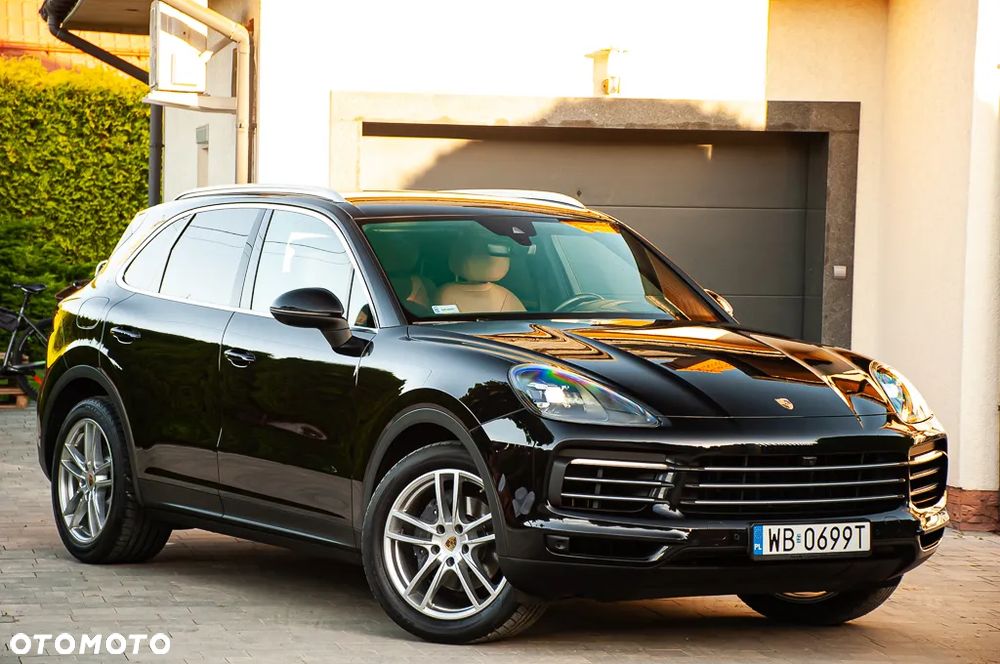Porsche Cayenne - 4