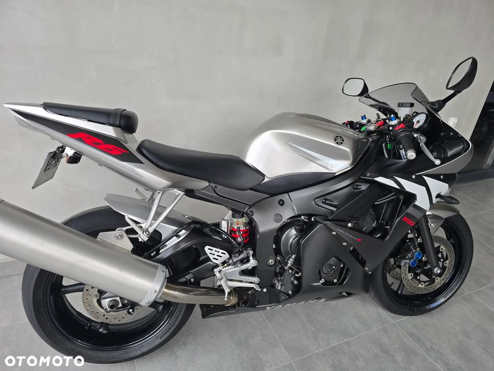 Yamaha R6 - 36