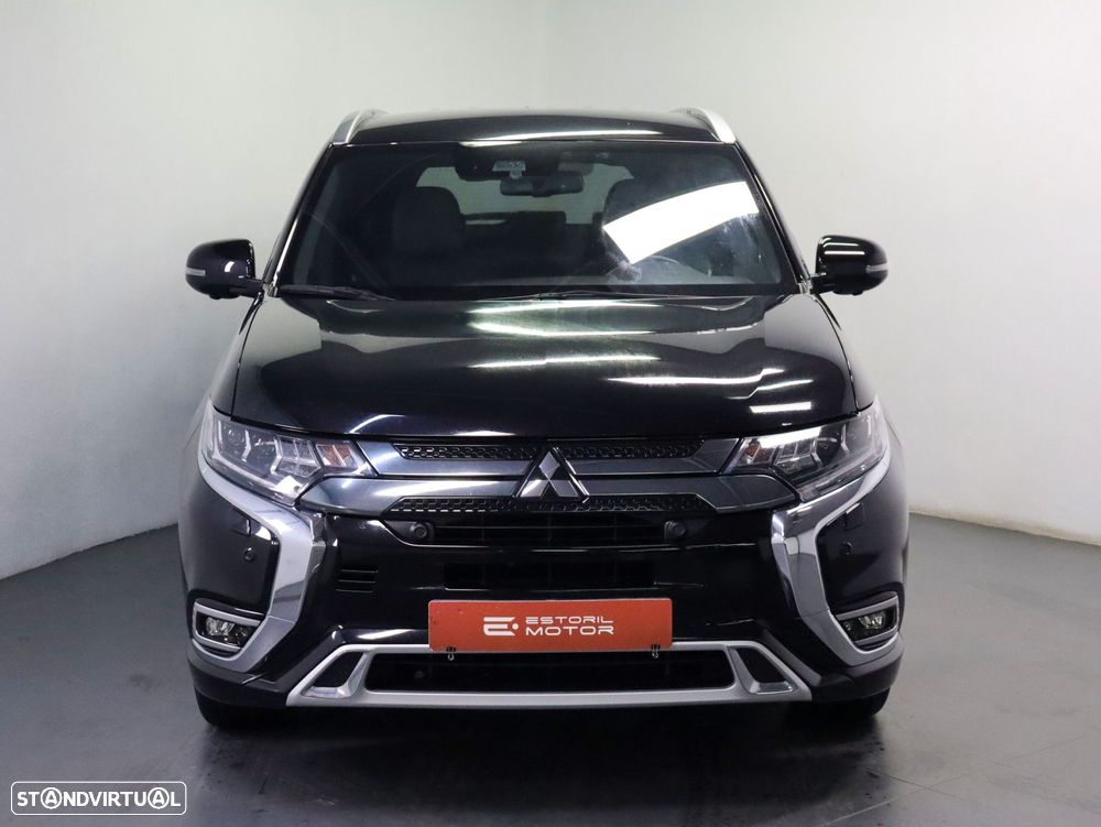 Mitsubishi Outlander 2.4 Instyle - 2
