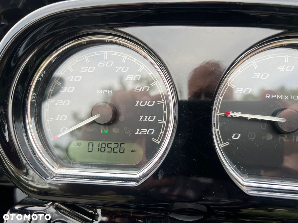 Harley-Davidson Touring Road Glide - 26