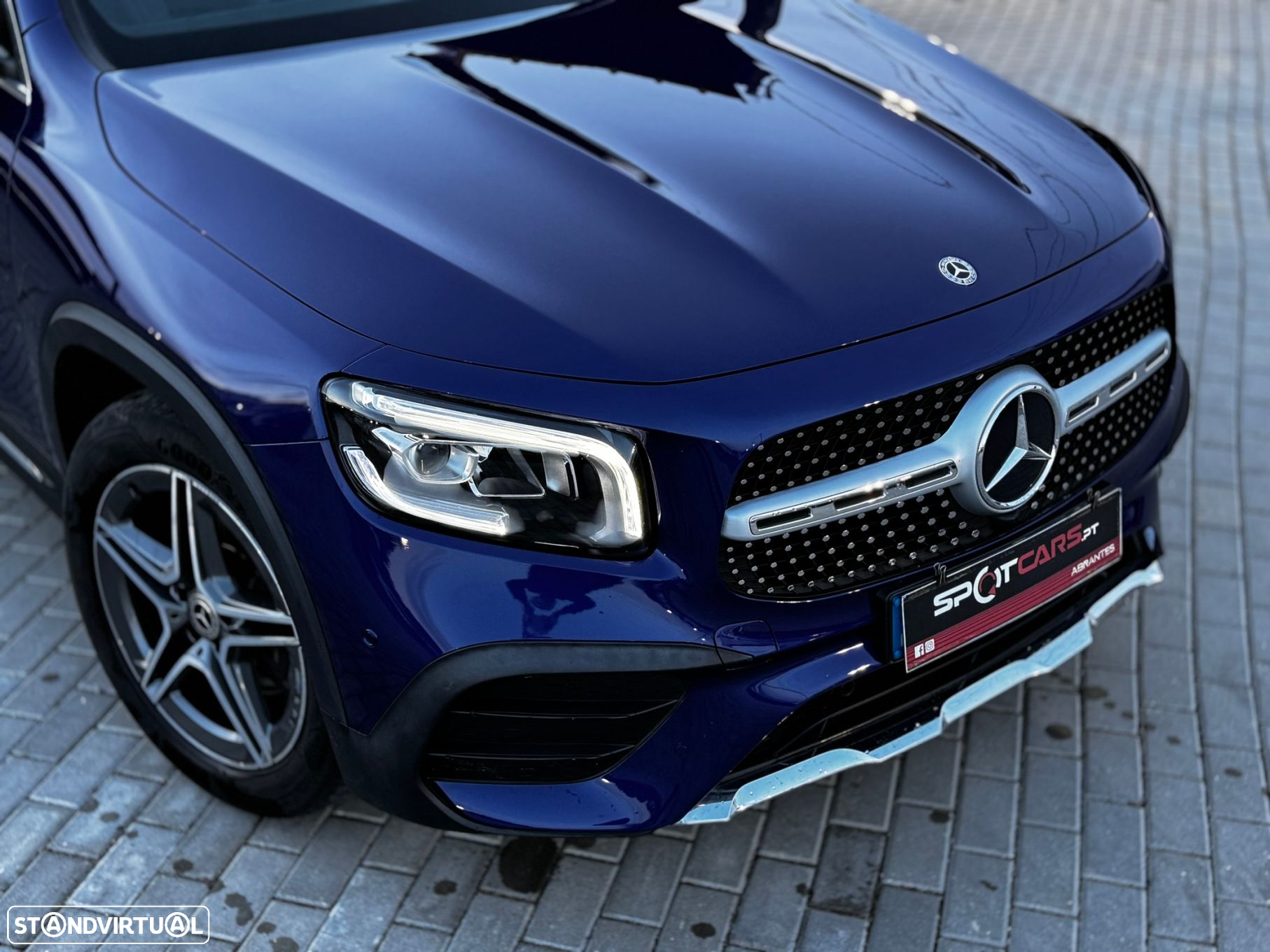 Mercedes-Benz GLB 200 d AMG Line - 3