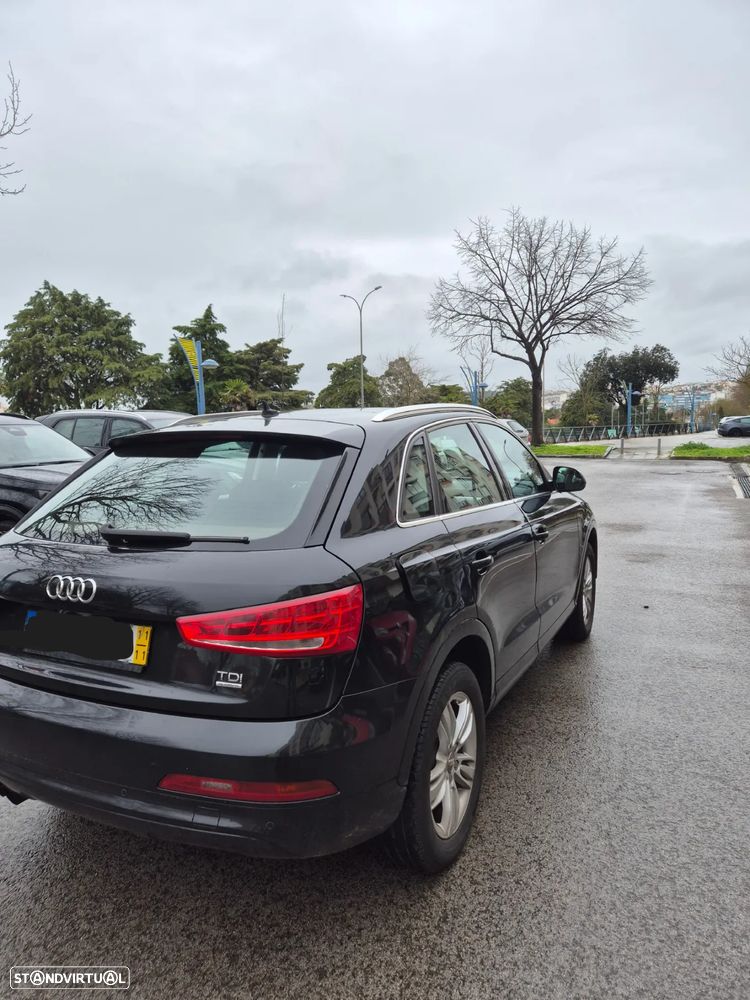 Audi Q3 2.0 TDI quattro S-tronic - 4