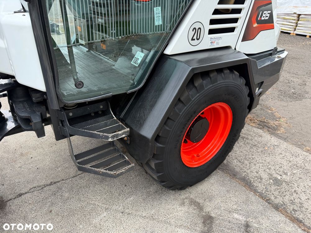 Bobcat Ładowarka kołowa L85 - 19