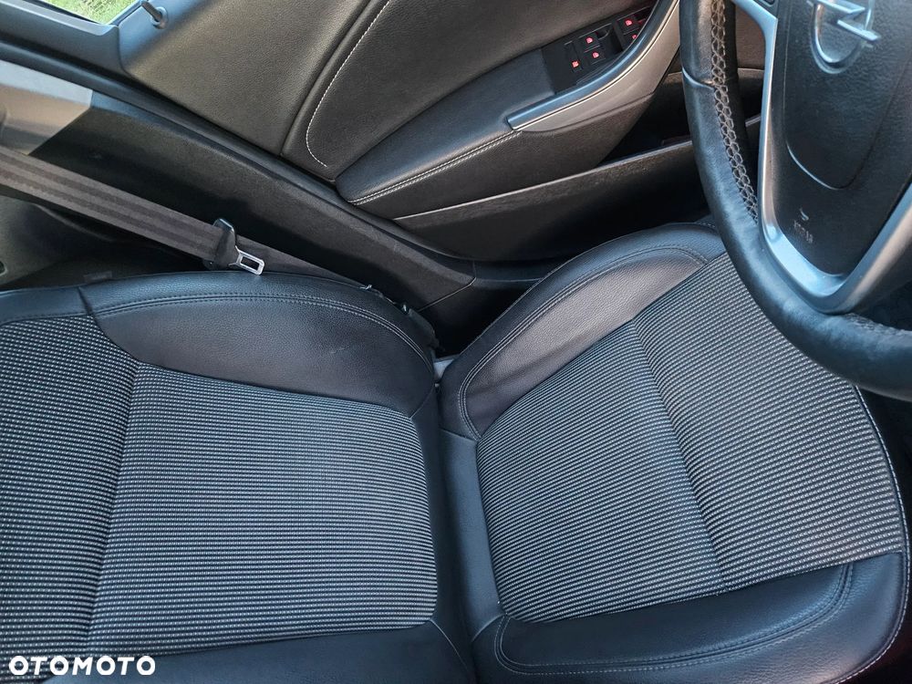 Opel Astra 1.4 T Essentia - 20
