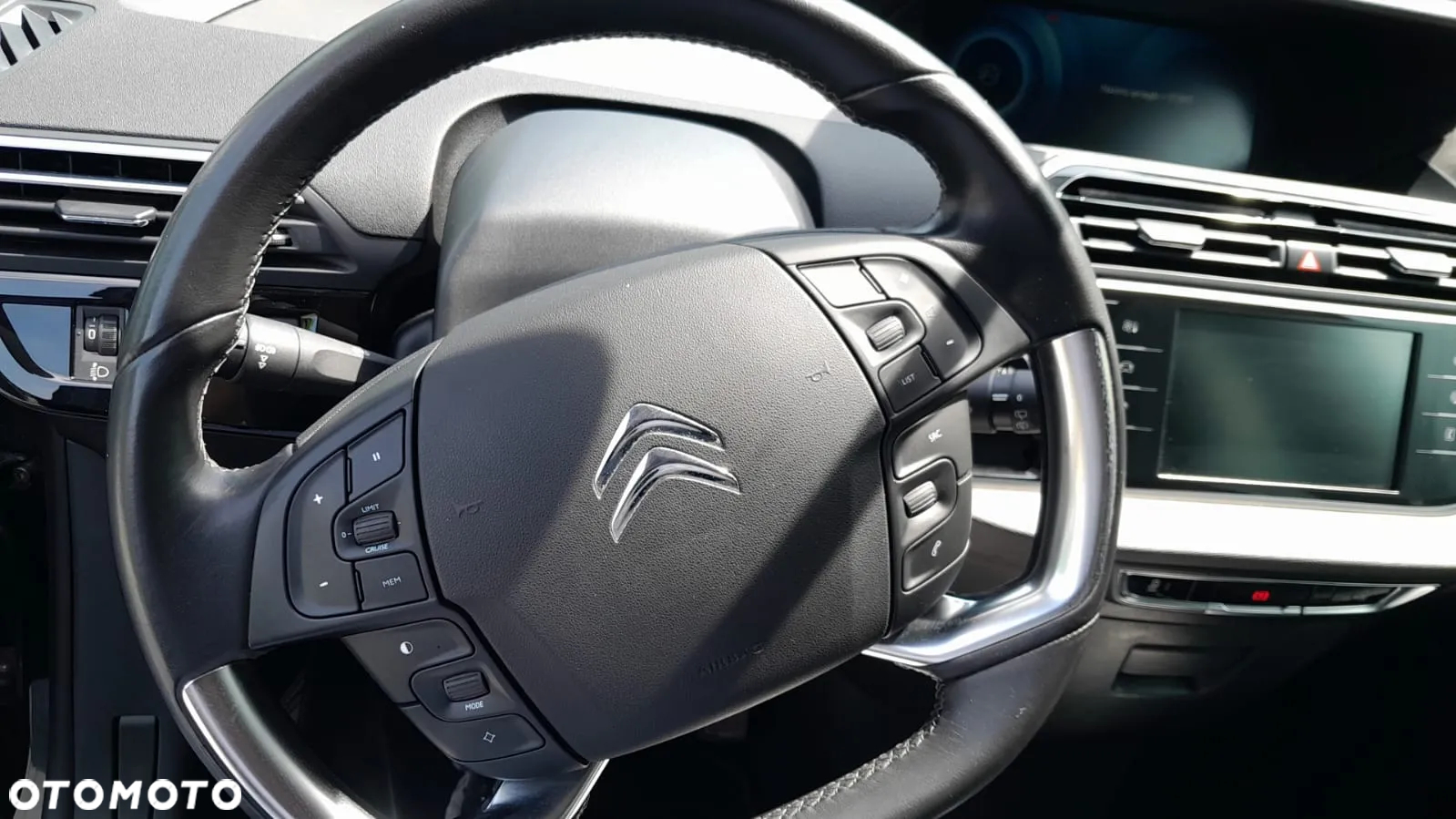 Citroën C4 Picasso - 12