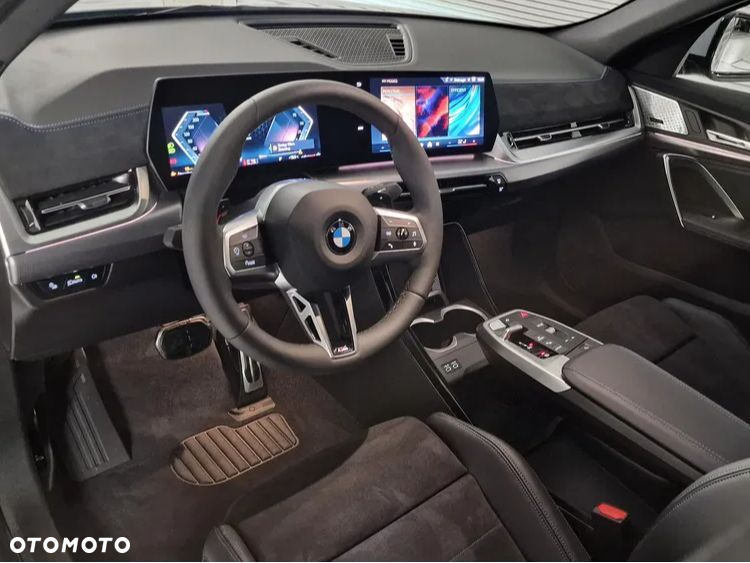 BMW X2 sDrive20i mHEV - 11