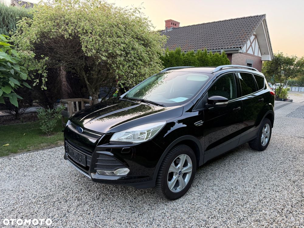 Ford Kuga - 1