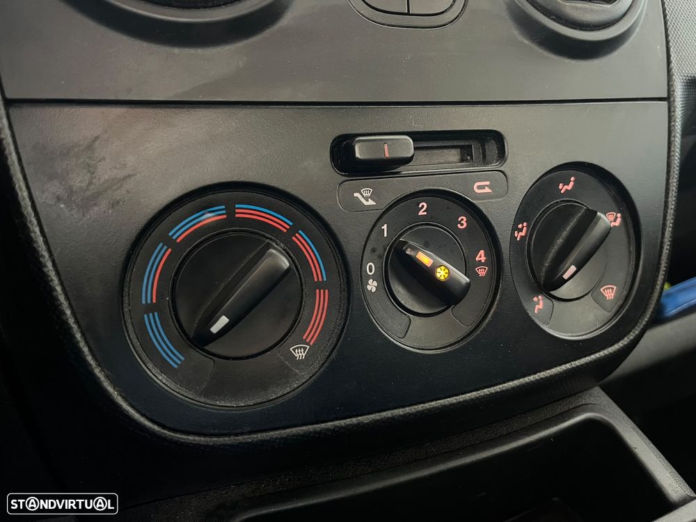 Fiat Fiorino AC - 14