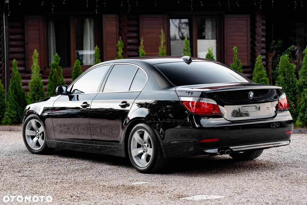 BMW Seria 5 530i - 10