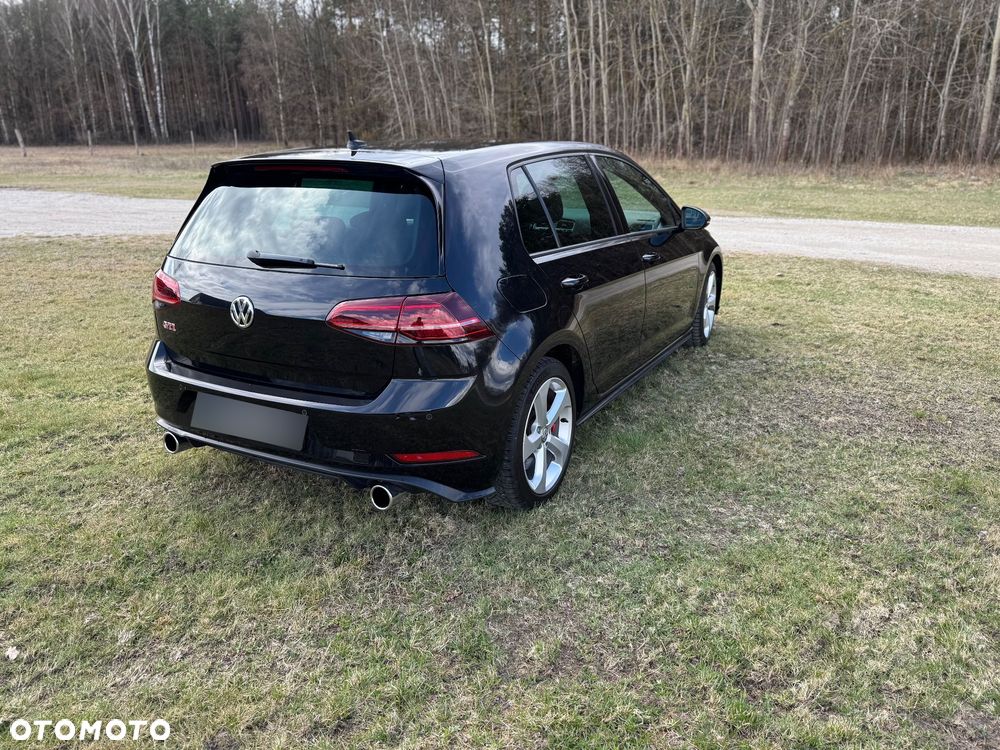 Volkswagen Golf 2.0 TSI BMT GTI Performance DSG - 23
