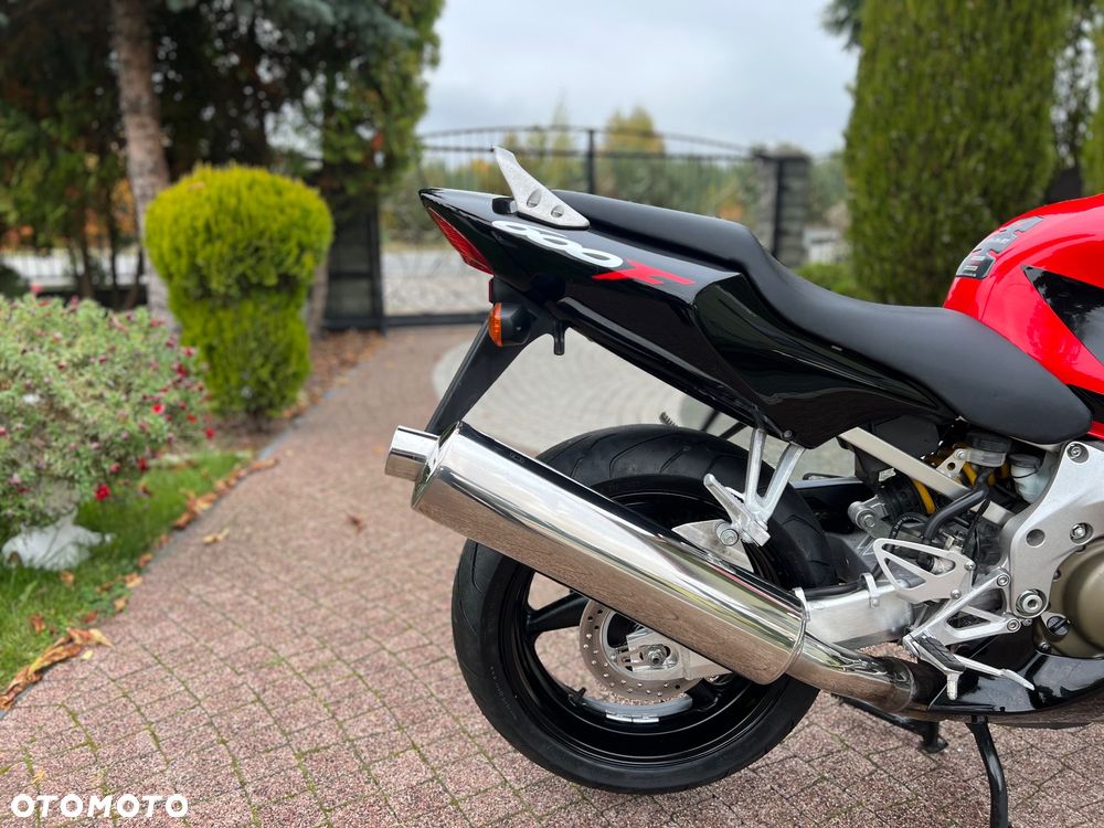 Honda CBR - 8
