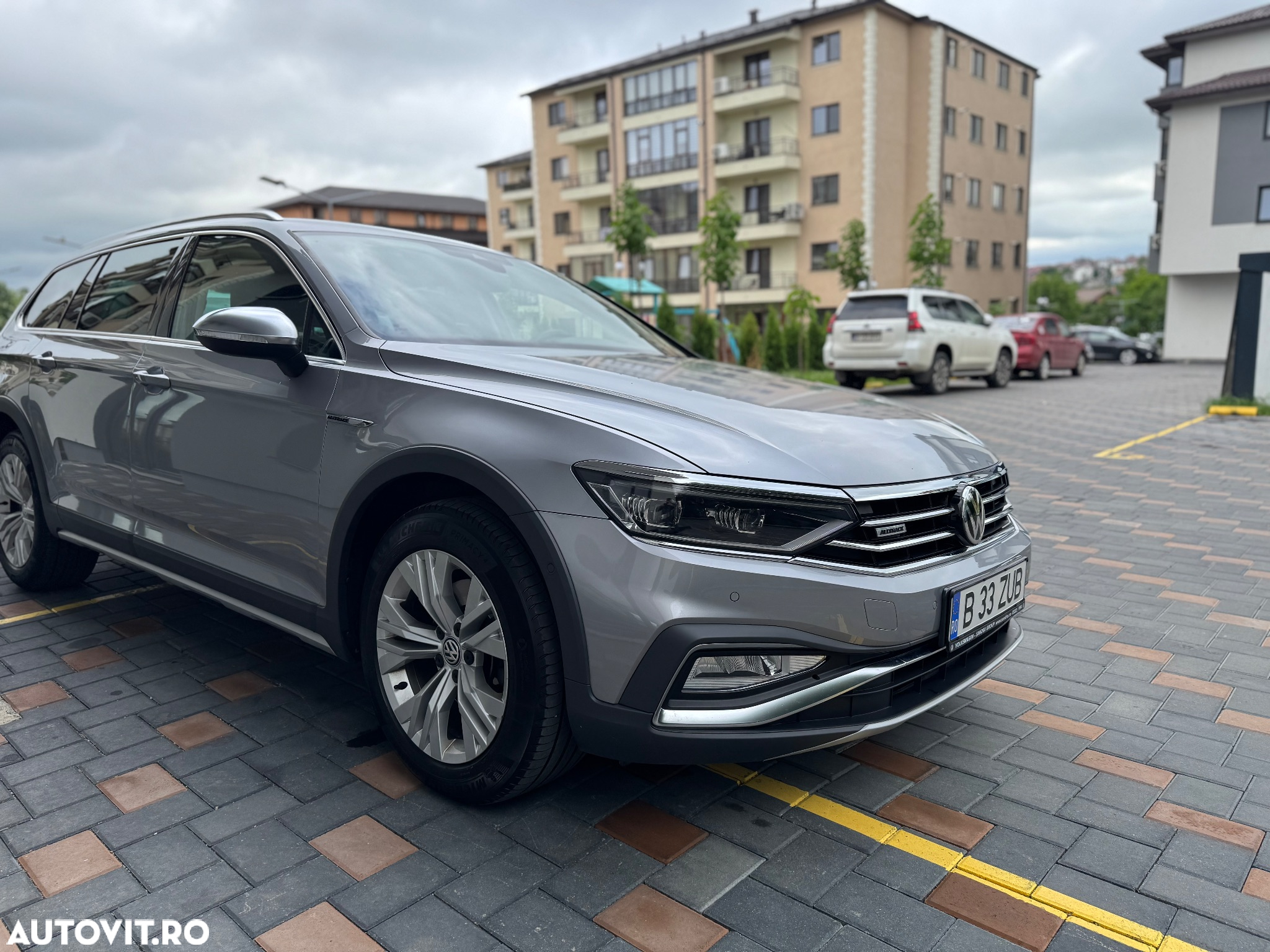 Volkswagen Passat Alltrack 2.0 TDI DSG 4Motion - 3