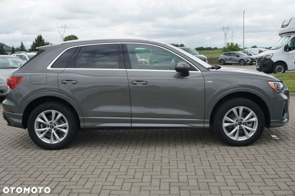 Audi Q3 45 TFSI Quattro S Line S tronic - 4