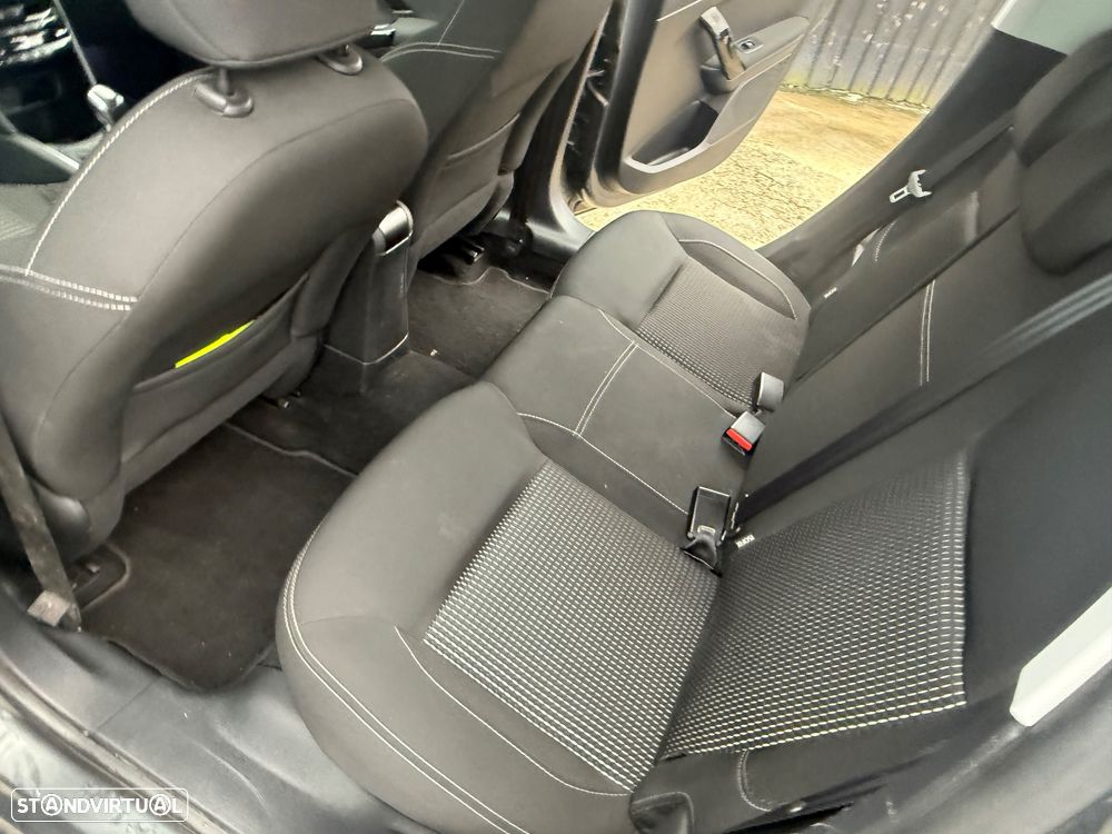 Peugeot 208 1.6 BlueHDi Allure - 23