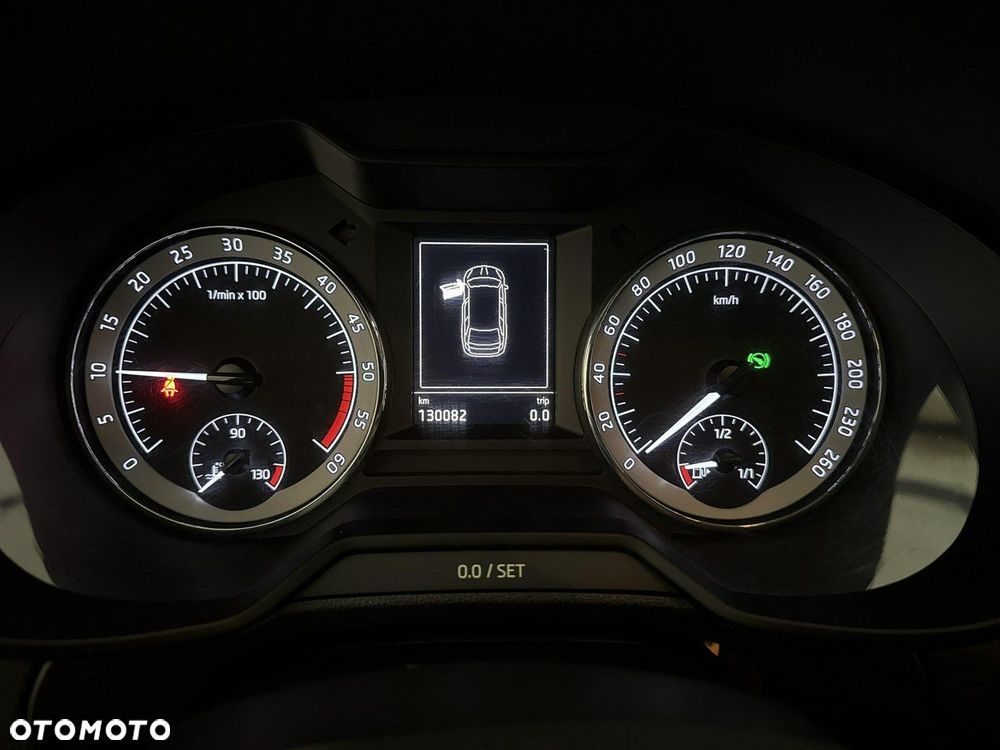 Skoda Octavia 2.0 TDI Style DSG - 15