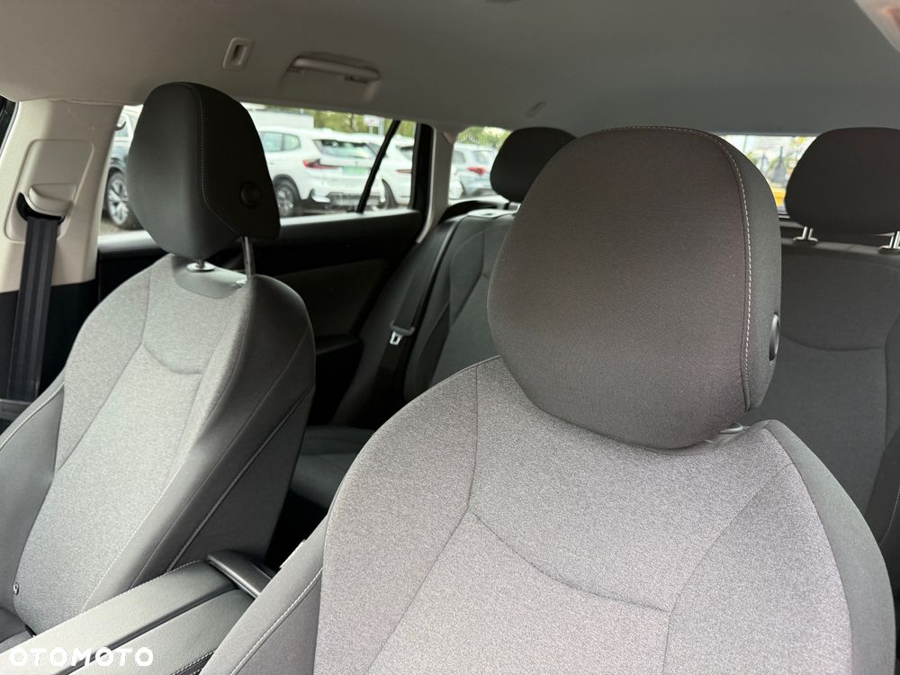 Volkswagen Passat Variant 1.5 TSI EVO Business DSG - 23