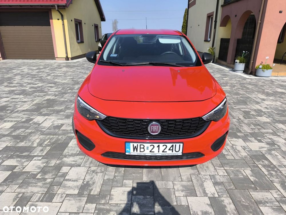 Fiat Tipo 1.4 16V Lounge EU6d - 3